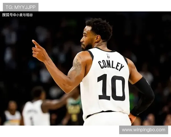 康利无球跑动拉开空间，提升森林狼外线效率